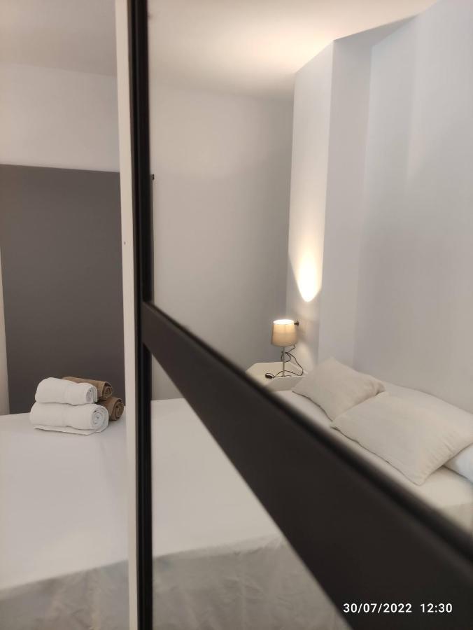 Complejo Pinta18 At1, At2 Y At3 Appartement Sevilla